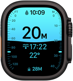 Apple Watch Ultra 4, fekete titántok, a Mélység appban búvármerülési mérőszámok látszanak, jobb oldali nézet, Digital Crown, megemelt oldalsó gomb