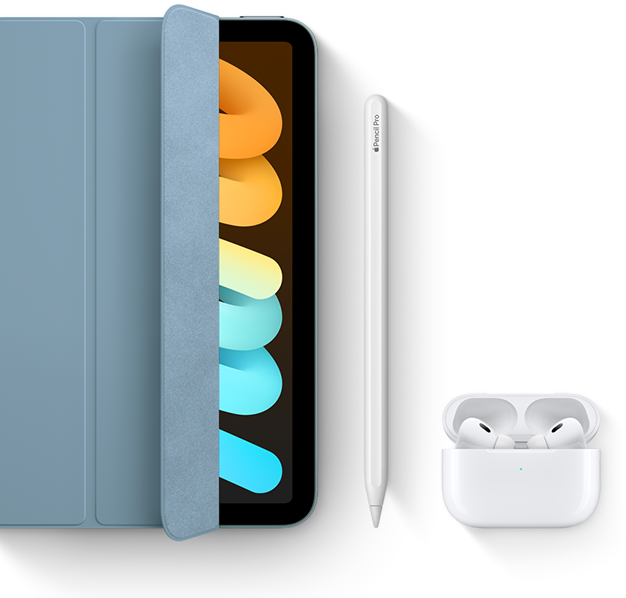 iPad mini Smart Folióval, Apple Pencil Próval és AirPods Próval használva