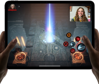 Az iPad Prón Shareplayjel futtatnak egy nagy gépigényű játékot