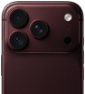 Burgundi színű iPhone 18 Pro 48 megapixeles fő kamerával és állítható fény­rekesszel