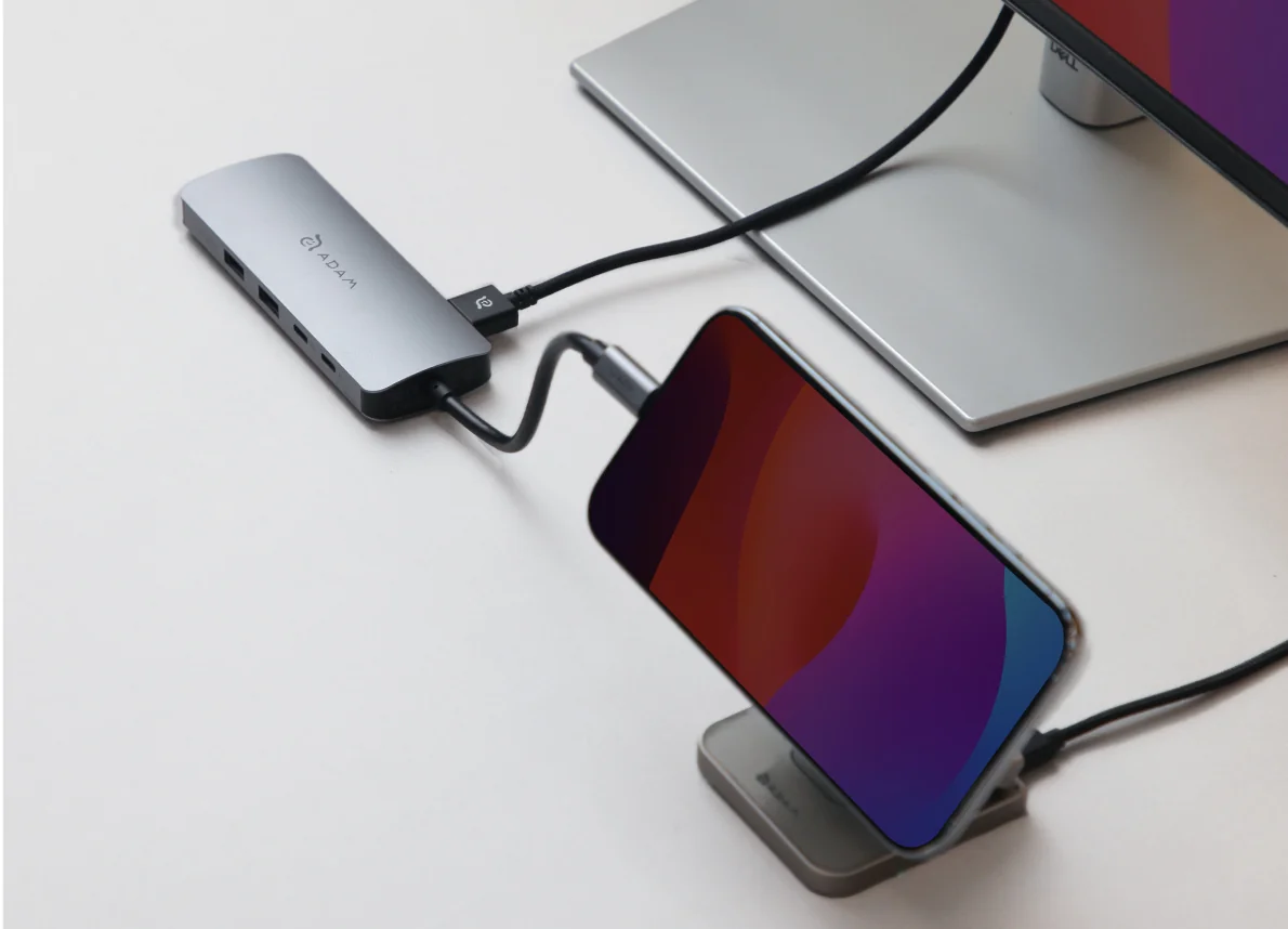 ADAM elements Hub SE10 USB-C 10-in-1 multifunkciós hub - szürke