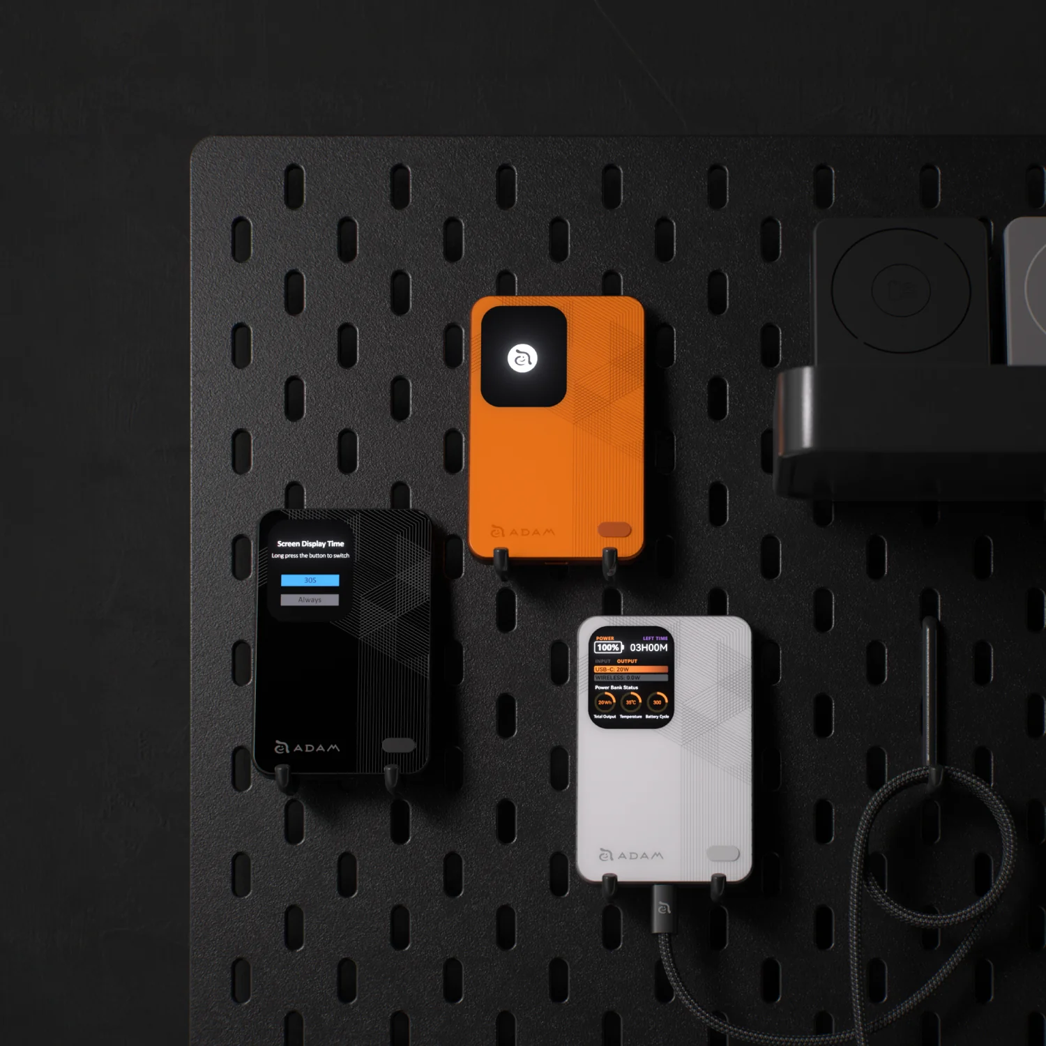 ADAM elements VIONTA M5 5000 mAh mágneses vezeték nélküli powerbank - fehér