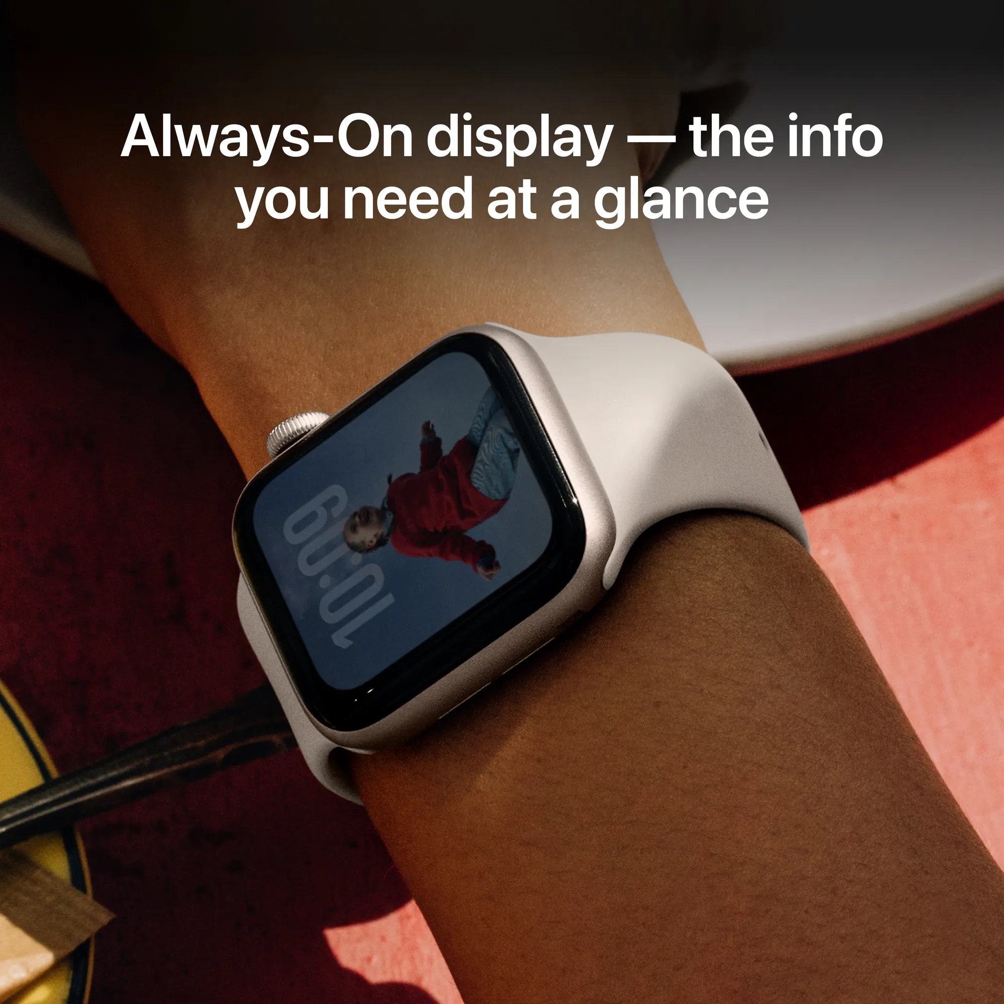 Apple Watch SE 3 GPS, 40 mm-es csillagfény alumíniumtok, csillagfény sportszíj – ML