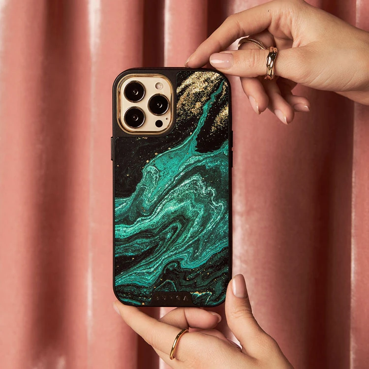 BURGA Elite Gold Ring MagSafe iPhone 18 Pro Max tok - Emerald Pool