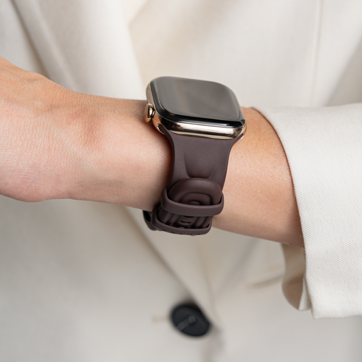 BURGA Apple Watch 44/45/46/49mm Cloud gumiszíj - csokoládébarna
