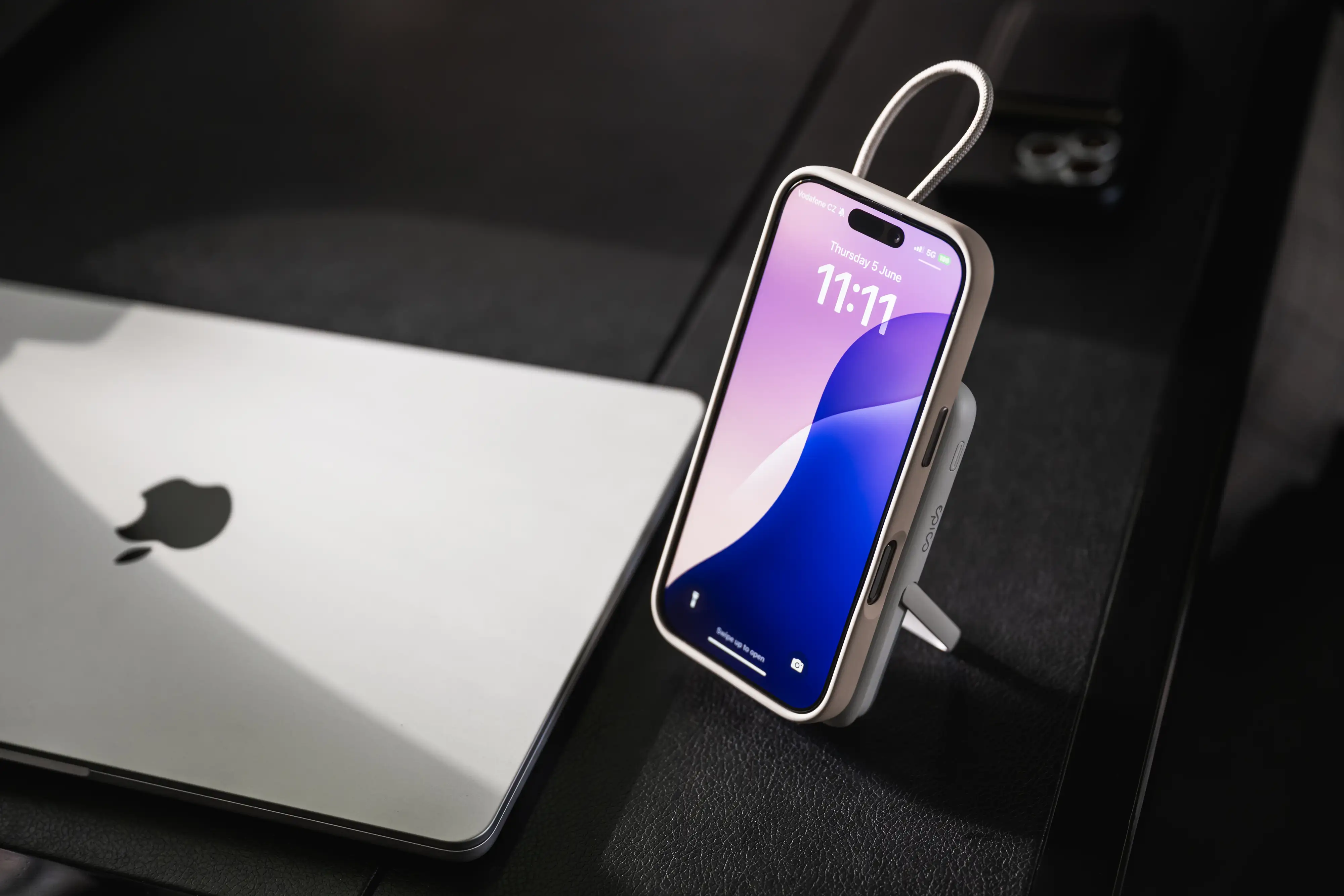 epico Mag+ Silicone Pro iPhone 17 és 18 Pro tok - fekete