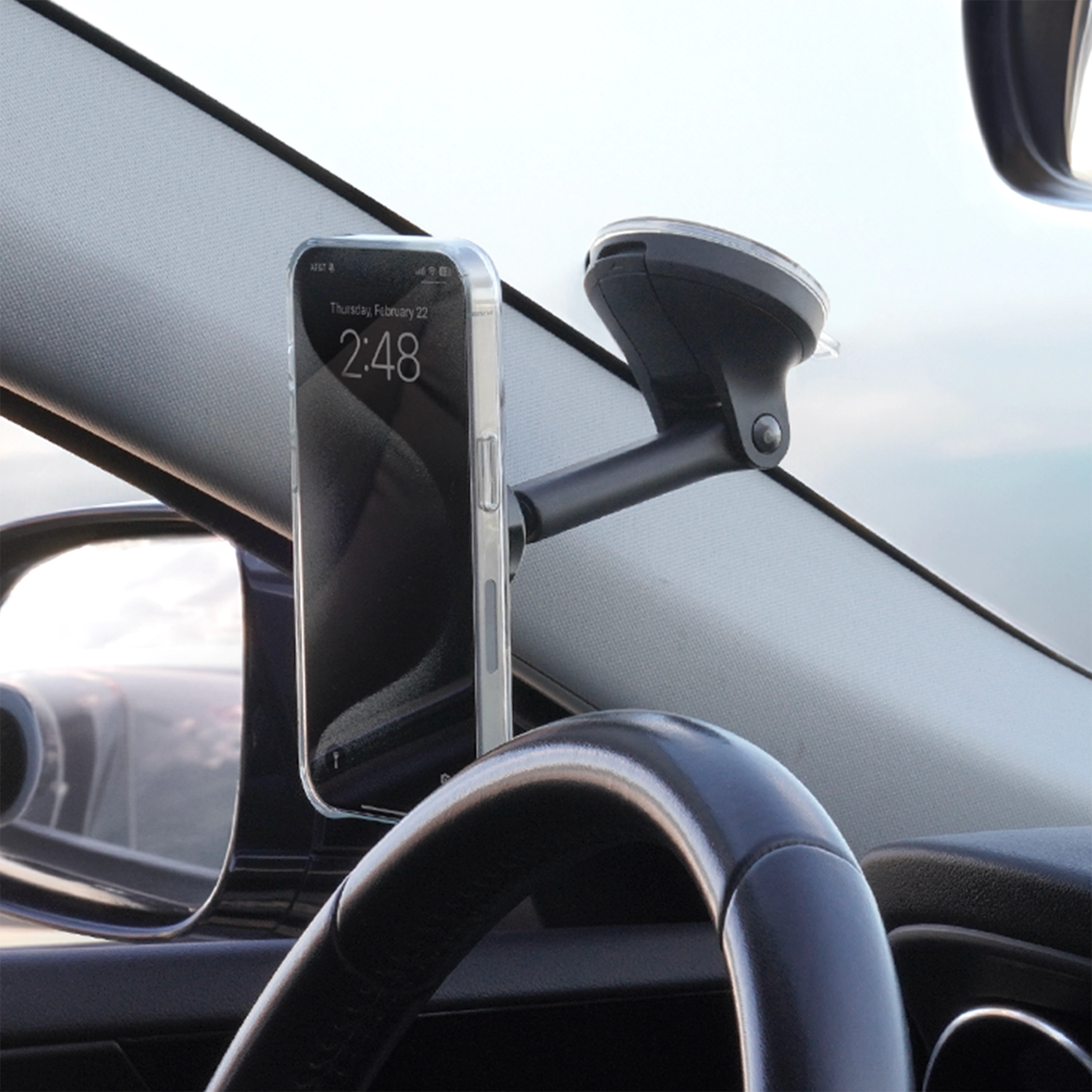 IOTTIE iTap 3 MagSafe műszerfalra helyezhető autóstartó és töltő