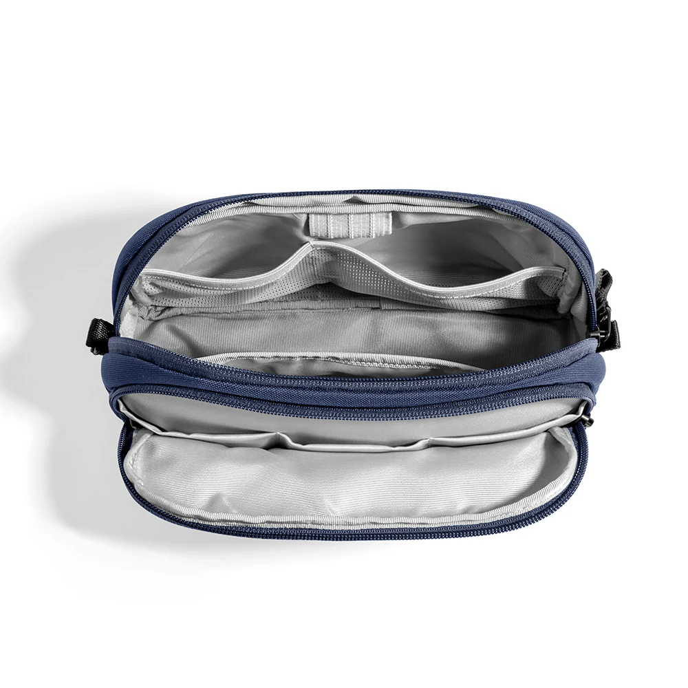 tomtoc T12 kábelrendszerező kiegészítő táska 1,8 l - kék